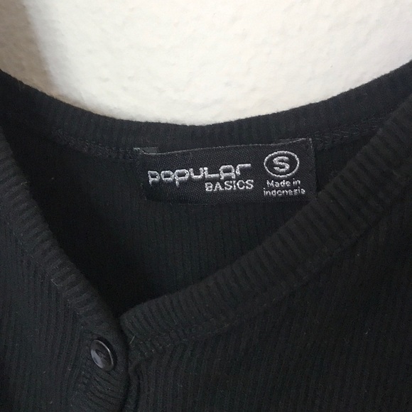 volcom black body suit - Picture 2 of 3